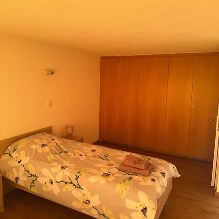 Chalet A En Bordure De Foret *
