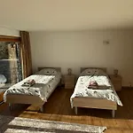 à Diolly Chalet